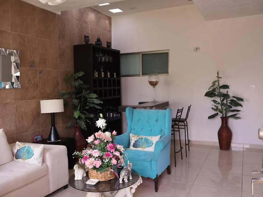 Casa Acogedora Sol Y Luna Mérida Messico